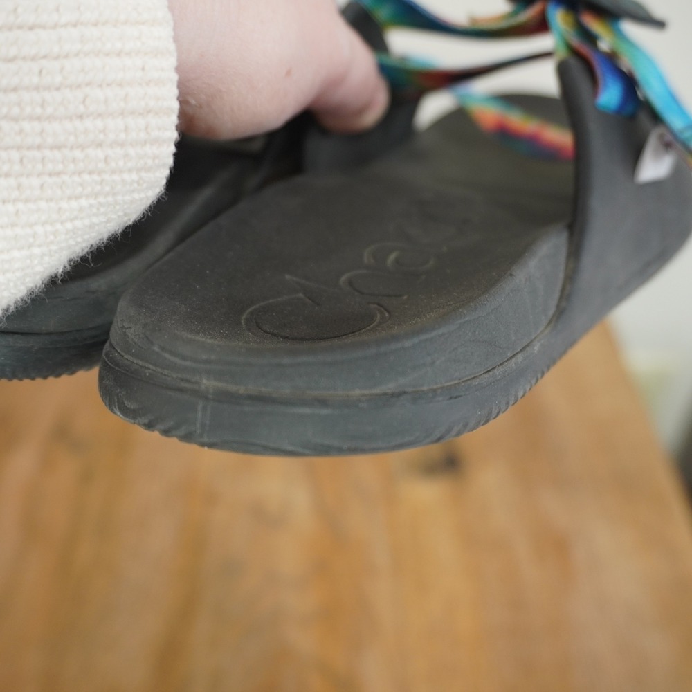Chaco Chillos Slide Sandals Womens 9 Tie Dye Rainbow Adjustable Straps Black - Picture 7 of 10